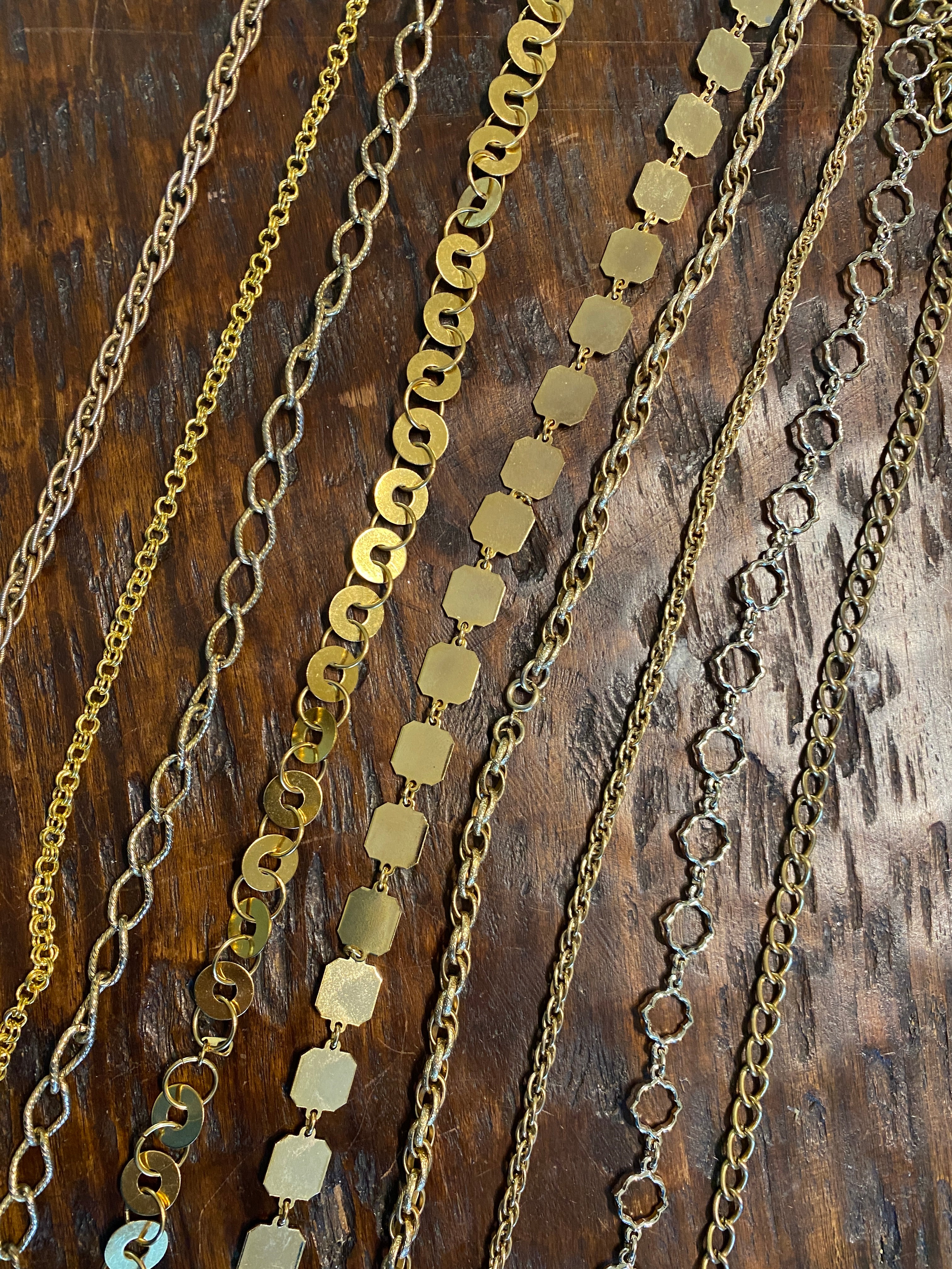 Gold Rolo Mask Chain