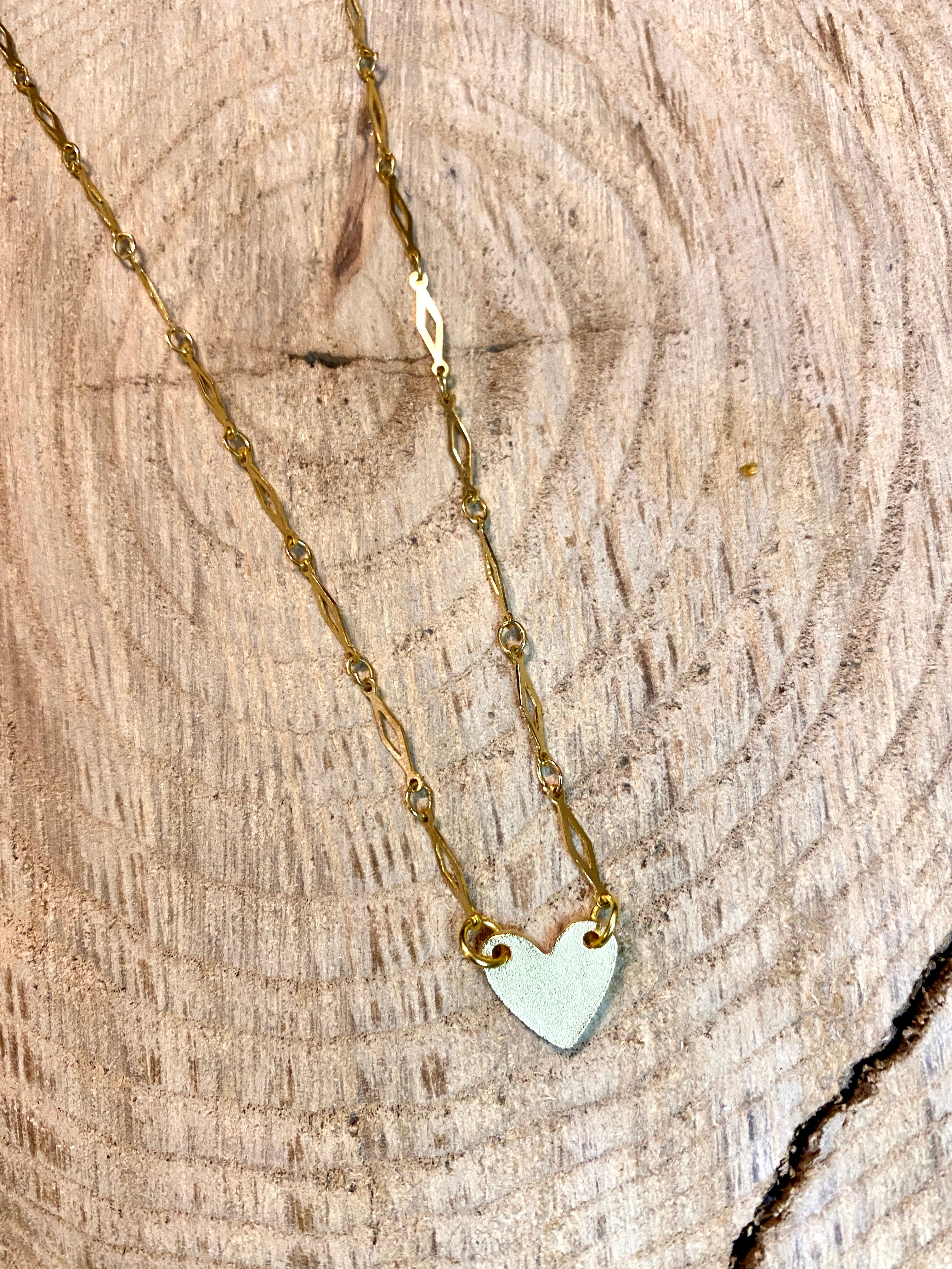 Golden Heart I Necklace