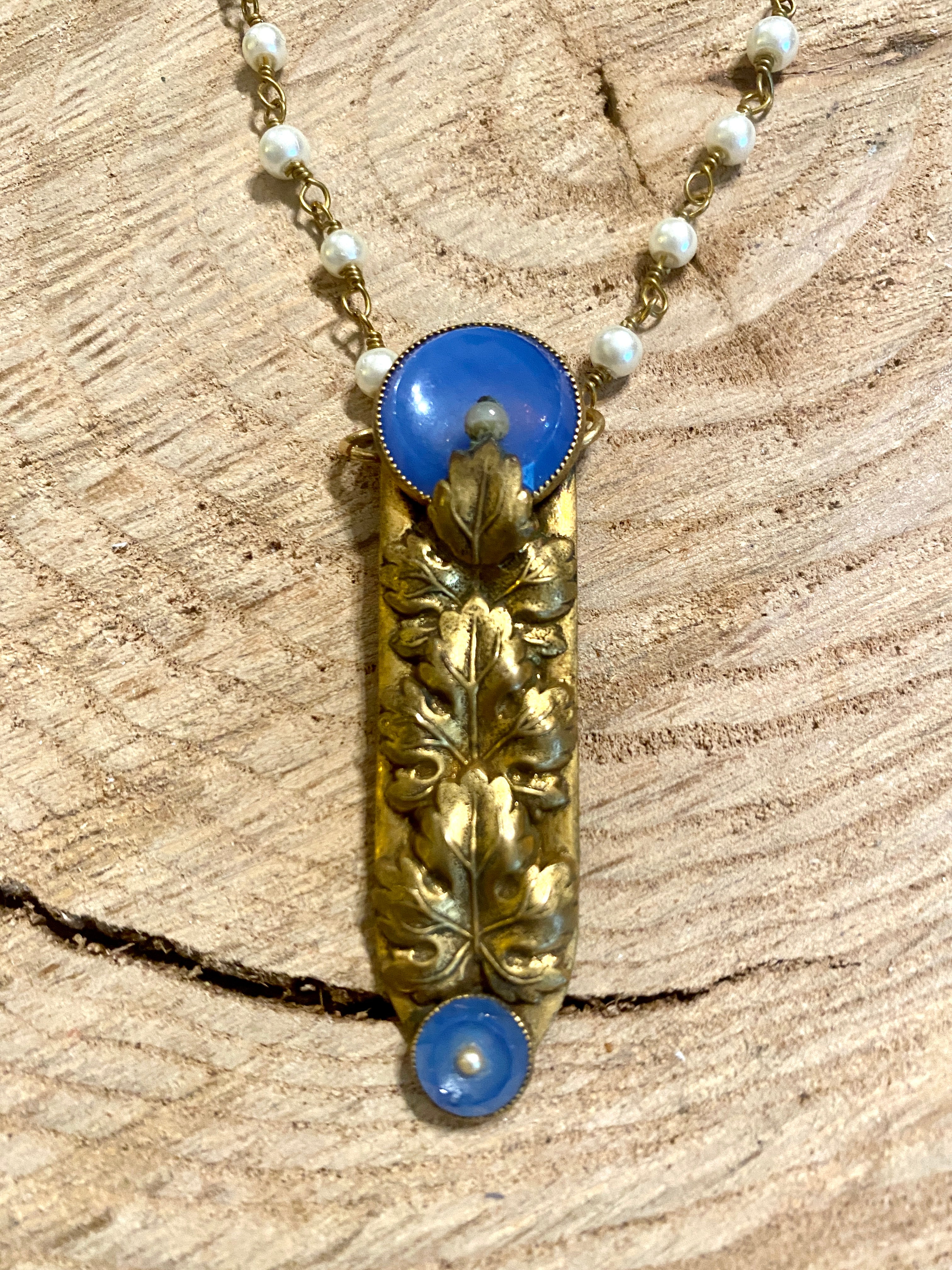 Art Nouveau Nice Necklace