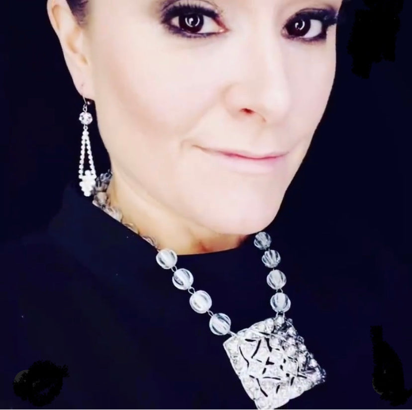 Tina's Shoeclip Special Necklace