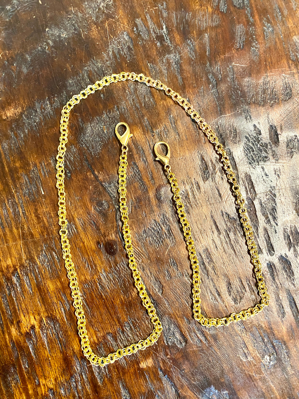 Gold Rolo Mask Chain